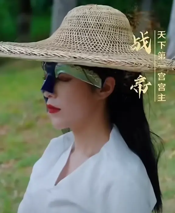 《狂徒下山女帝师傅超宠我》：爆笑修仙，看狂徒如何俘获女帝芳心，逆袭人生！